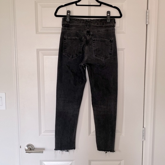 H&M slim leg jeans size 4 - Picture 2 of 8